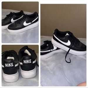 Women’s size 10, hardly worn.